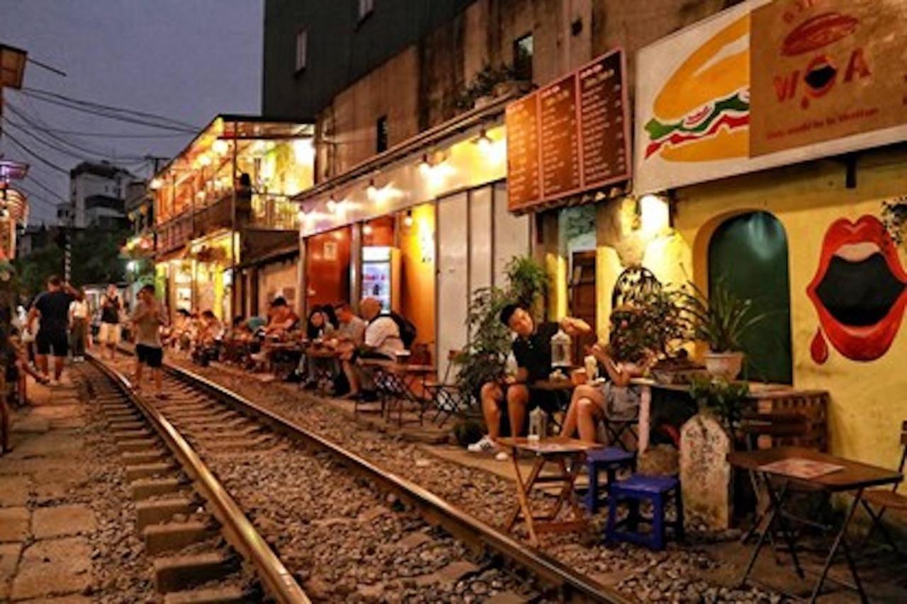 Dollar Homestay & Travel 河内 外观 照片